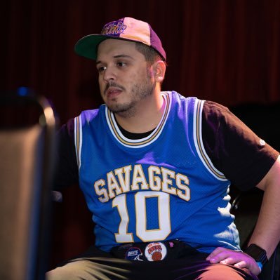 Profile Picture of Rob Lopez (@r0bato) on Twitter