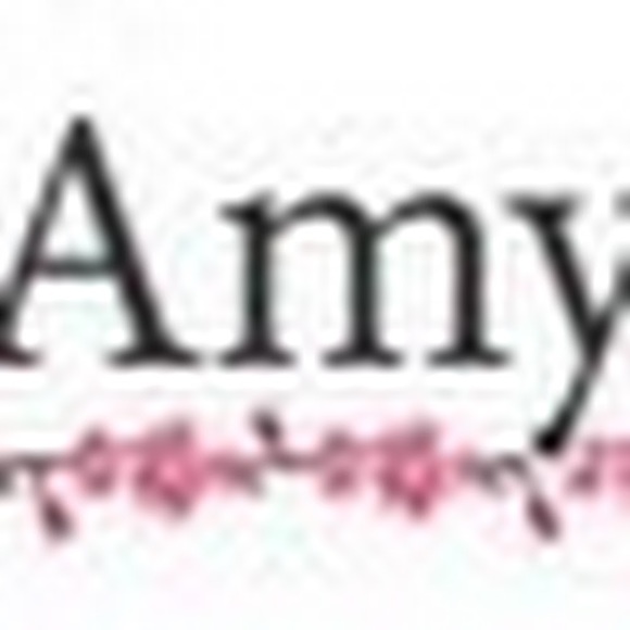 Profile Picture of Amy Bloom (@amybloom804) on Poshmark