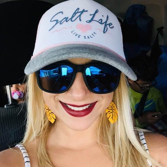 Profile Picture of Tania Jimenez (@tanybqtas) on Poshmark