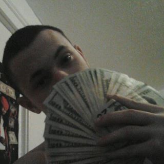 Dustin Fenwick - Facebook Profile Picture of Dustin Fenwick (@Dweezy2012) on Facebook