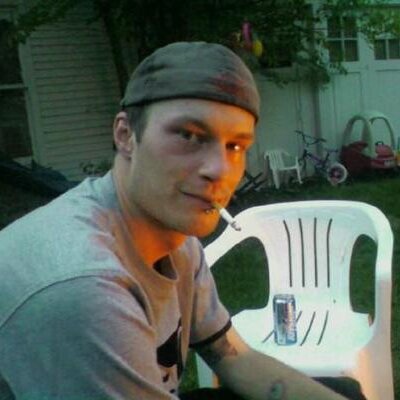 Profile Picture of Scott Byrnes (@InkandBooze) on Twitter