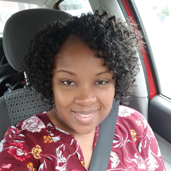 Profile Picture of Jade Gordon (@jgordon309) on Poshmark