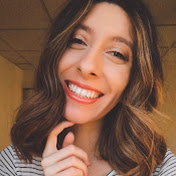 Profile Picture of Abby Fields (@pianoviolinhands) on Youtube