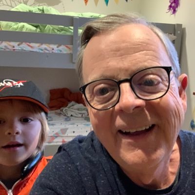 Profile Picture of Robert Bowen (@SanDiegoProf) on Twitter