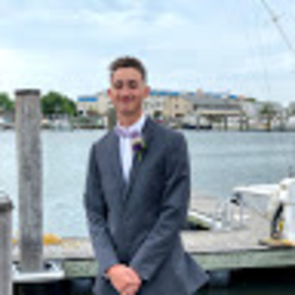 Profile Picture of Jason Shockley (@ttshockley) on Poshmark