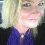 Profile Picture of chandra murray (@clownshoesx2) on Instagram