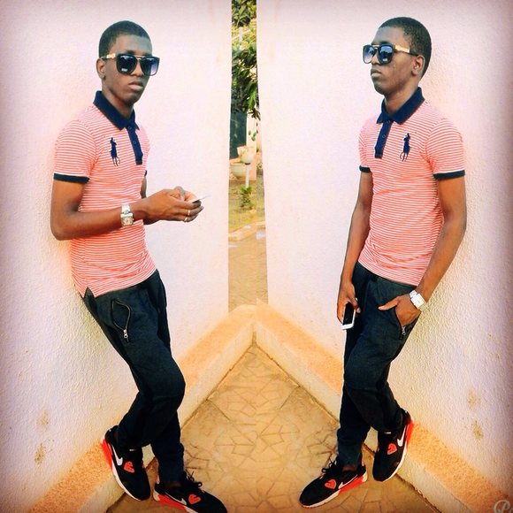 Profile Picture of Zayn Malick (@zaynmalick) on Poshmark