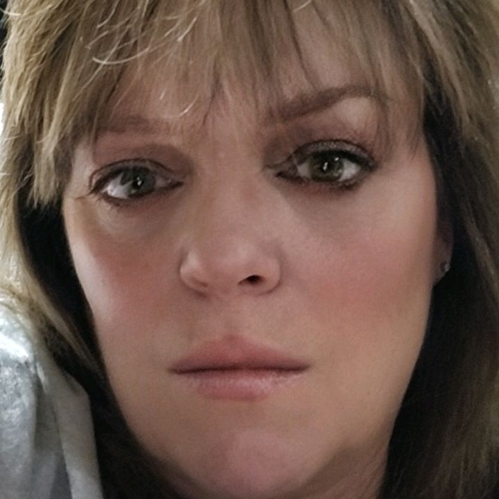 Profile Picture of lisaharges (@lisaharges) on Tiktok