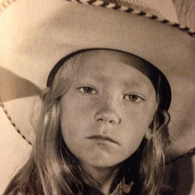 Profile Picture of Mindy Campbell (@dmaplace185) on Twitter