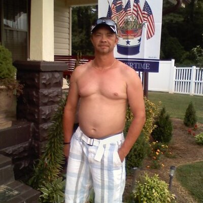 Profile Picture of Chris Akers (@chrisakers72) on Twitter