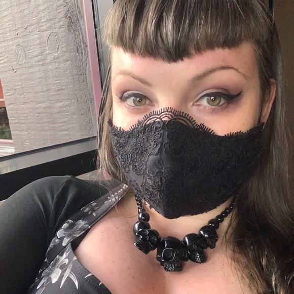 Profile Picture of Clare Donnelly (@clare_donnelly) on Poshmark