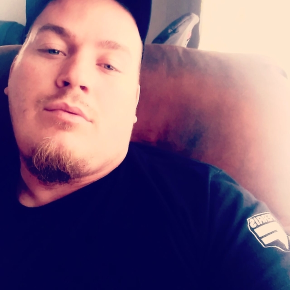 Profile Picture of Travis Coley (@kushedout813) on Poshmark