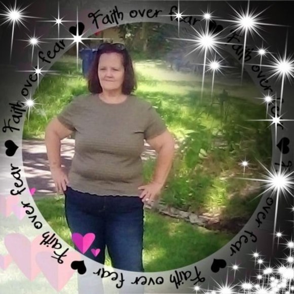 Profile Picture of Johnathon Freeman (@hatygggg) on Poshmark