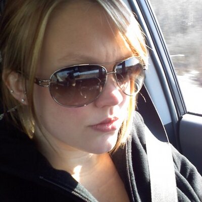 Profile Picture of Melissa Andersen (@Mel_Mar_And) on Twitter