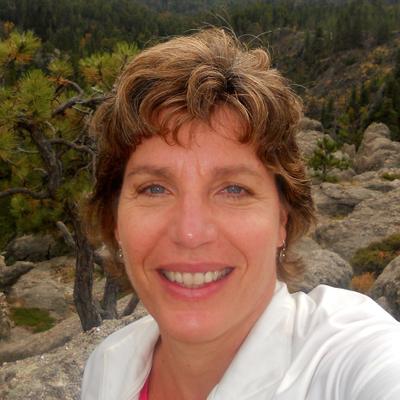Profile Picture of Lori Springer (@LojoSpring) on Twitter