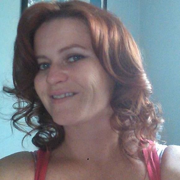 Lisa Hillebrand - Poshmark Profile Picture of Lisa Hillebrand (@lisahillebrand) on Poshmark