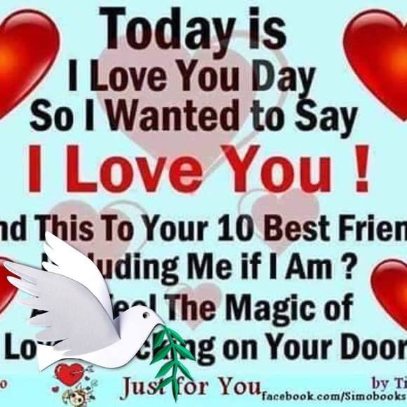 Profile Picture of Penelope Chamis poulos (@penelopecham607) on Poshmark