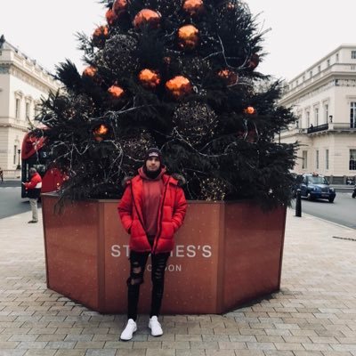 Profile Picture of Danny Reeves (@Reevo18) on Twitter