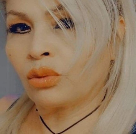 Profile Picture of Yolanda Chavez (@yolandachave969) on Poshmark
