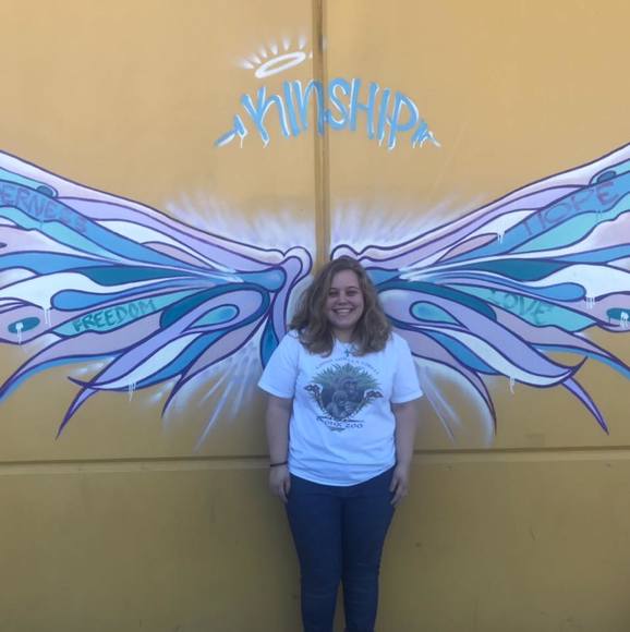 Profile Picture of Joanna Sorge (@swimmersorge) on Poshmark