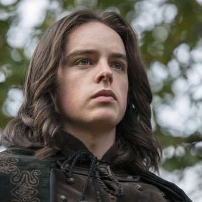 Profile Picture of Kellen (@KellenJames_) on Twitter