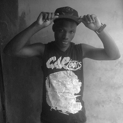 Profile Picture of Idris Tosin (@tosin_davis) on Twitter