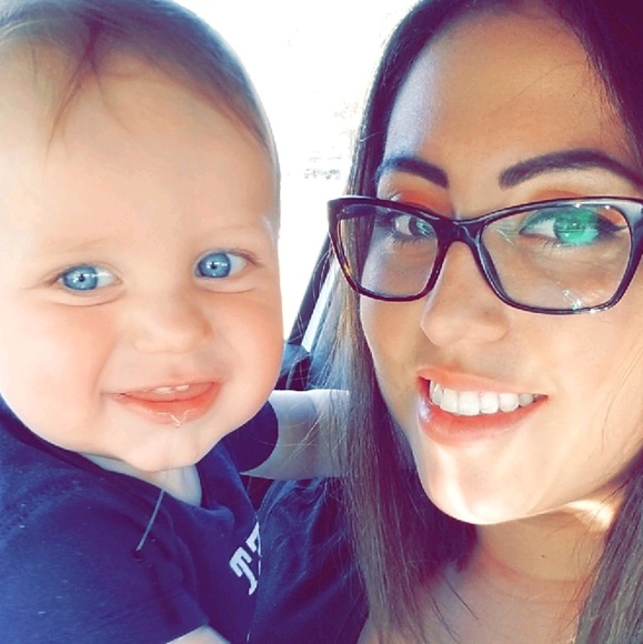 Profile Picture of Khalilah Mitrevski (@kmitrevski) on Poshmark