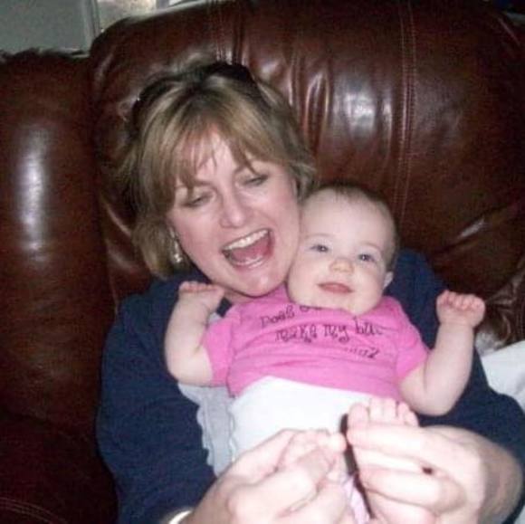 Profile Picture of Cindy Proctor (@cindylu630) on Poshmark