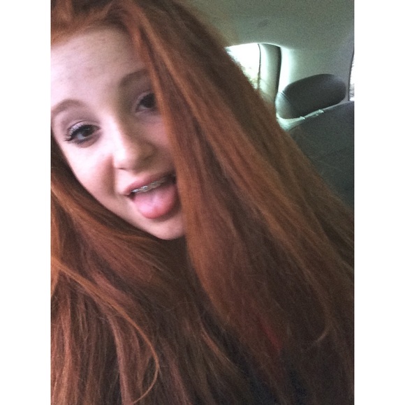 Profile Picture of Reece Balonick (@reece_rheanna) on Poshmark