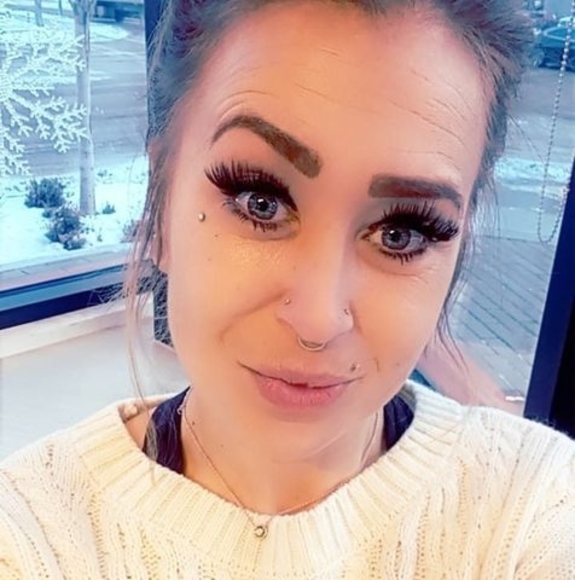 Profile Picture of Meghan Tamara (@meghantamara) on Poshmark