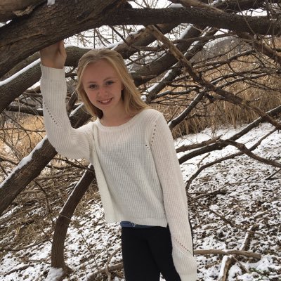 Profile Picture of Chrissy (@ChrissyHansen3) on Twitter