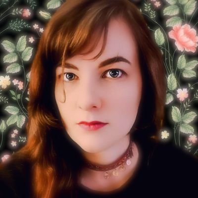 Profile Picture of Sarah Marie Garvin (@MoongladeShika) on Twitter