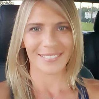 Profile Picture of Julie Craig (@juliecraig81) on Facebook