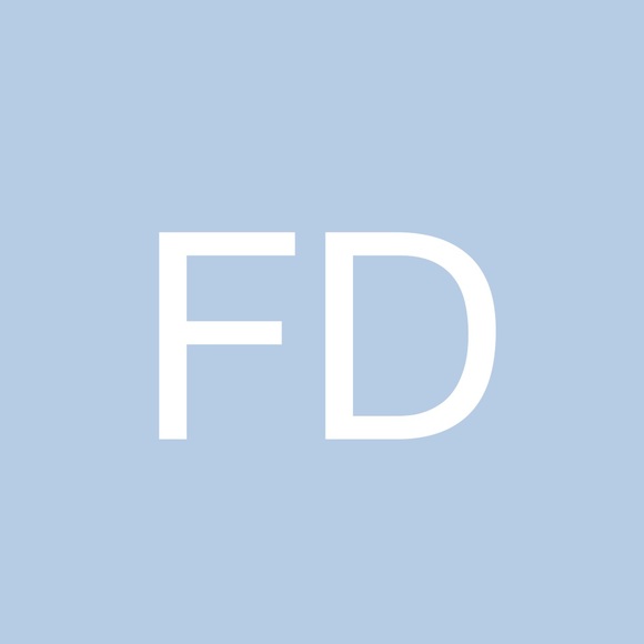 Profile Picture of Fernando David silva (@fernandodavi272) on Poshmark