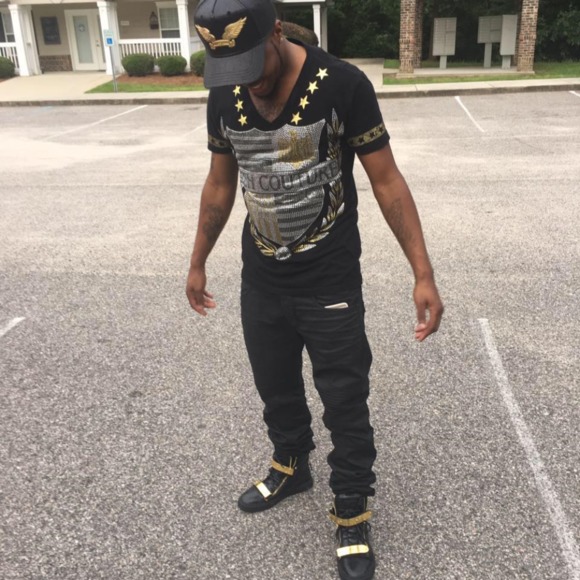 Profile Picture of Ricardo Richardson (@cardogotkicks) on Poshmark