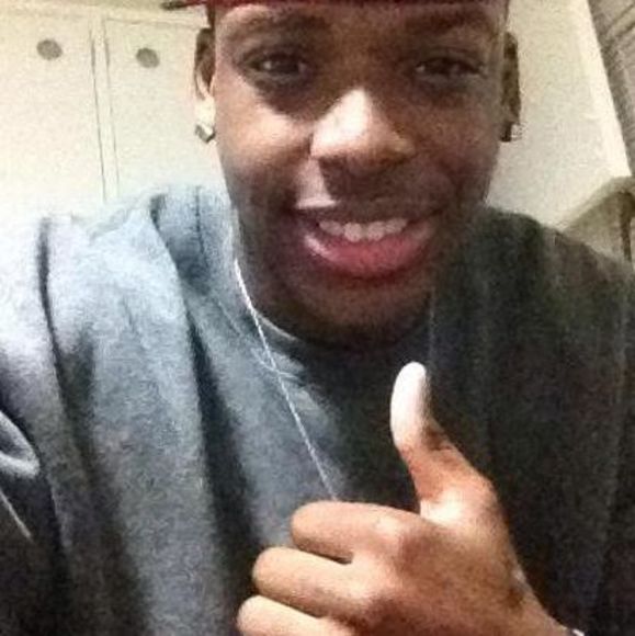 Profile Picture of Cleveland Greene (@cleveland012) on Poshmark