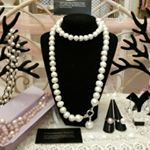 Profile Picture of Lisa Burton (@cottagecollectioncasino) on Instagram