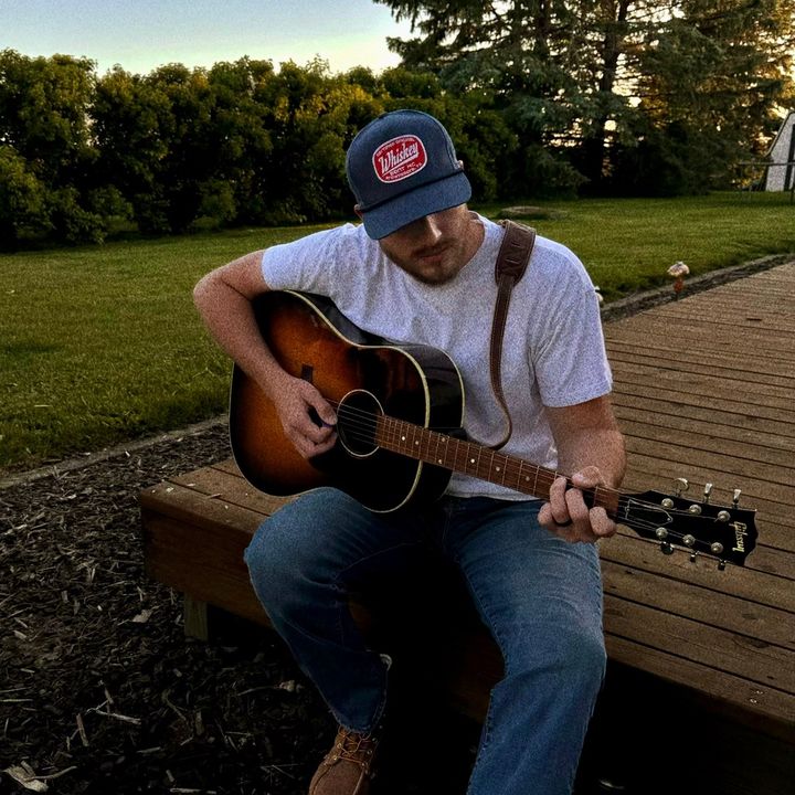 Profile Picture of Ryan Andrew (@ryan.andrew.music6) on Tiktok