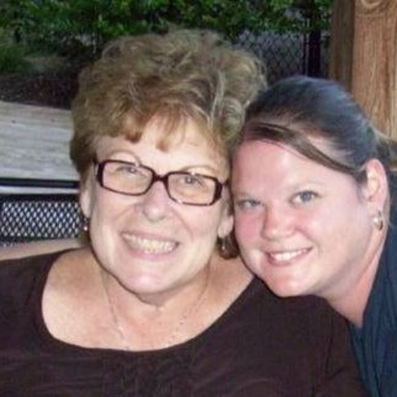 Profile Picture of Ann Alden (@annlalden) on Poshmark