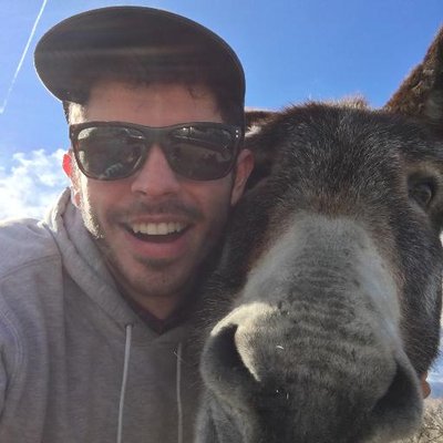 Profile Picture of Ja'bob Decker (@bronessi) on Twitter