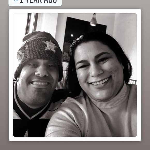 Profile Picture of Albert Flores (@albertflores163) on Poshmark