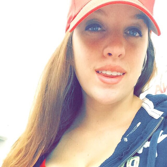 Kimberly Caisse - Poshmark Profile Picture of Kimberly Caisse (@kimberly_caisse) on Poshmark