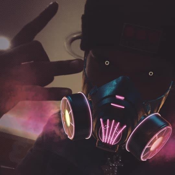 Profile Picture of Såłăę Røgüé (@salaethomas) on Poshmark