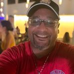 Profile Picture of Aaron Malofsky (@amalofsky) on Facebook