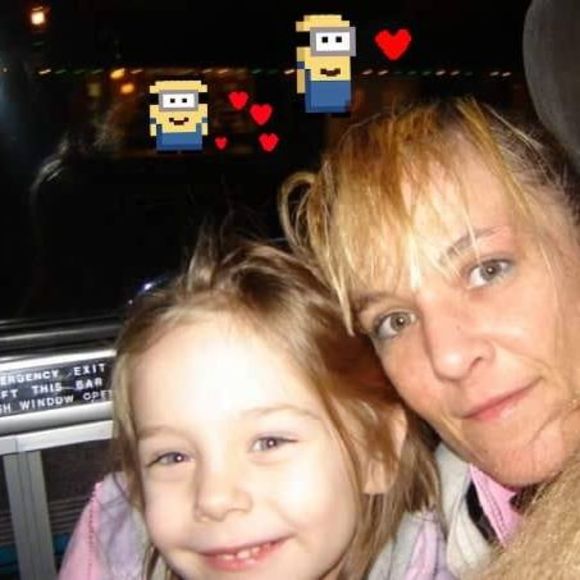 Lisa Frykberg - Poshmark Profile Picture of Lisa Frykberg (@lisaf355) on Poshmark