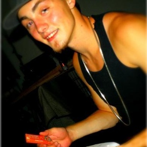 Profile Picture of Stephen Lubniewski (@donut_hoe) on Myspace