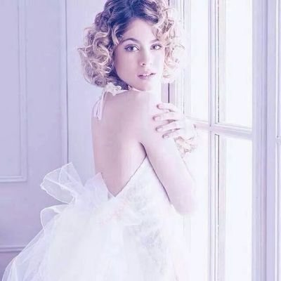 Profile Picture of Clara#tinistaforever (@ClaraRenLove) on Twitter