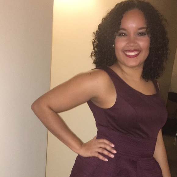 Profile Picture of Esterlyn Ottenwarden (@esterlyno421) on Poshmark