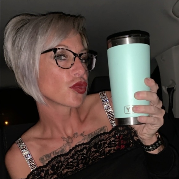 Francis Passick - Poshmark Profile Picture of Francis Passick (@fpassick) on Poshmark