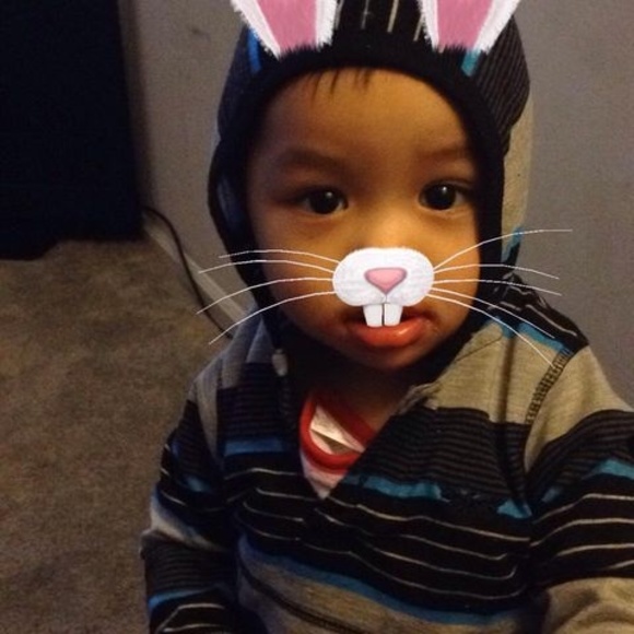 Profile Picture of Ko Min (@aungminaung523) on Poshmark